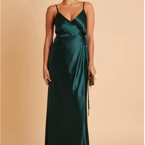 Maxi dress satin size small. Perfect for weddings. - Picture 1 of 4